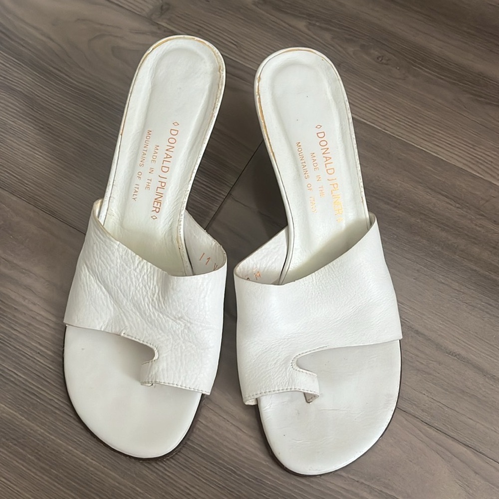 Donald J Pliner Valore Kitten Heel Sandals